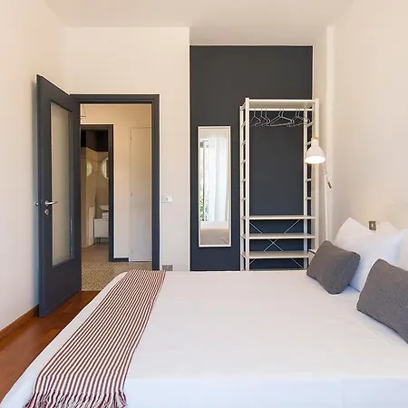 La Promenade By Impero House *