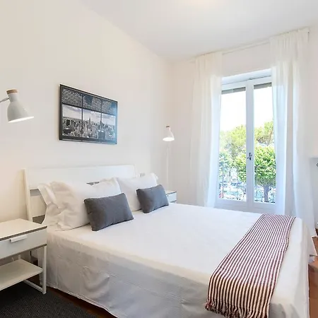 La Promenade By Impero House Guest house *